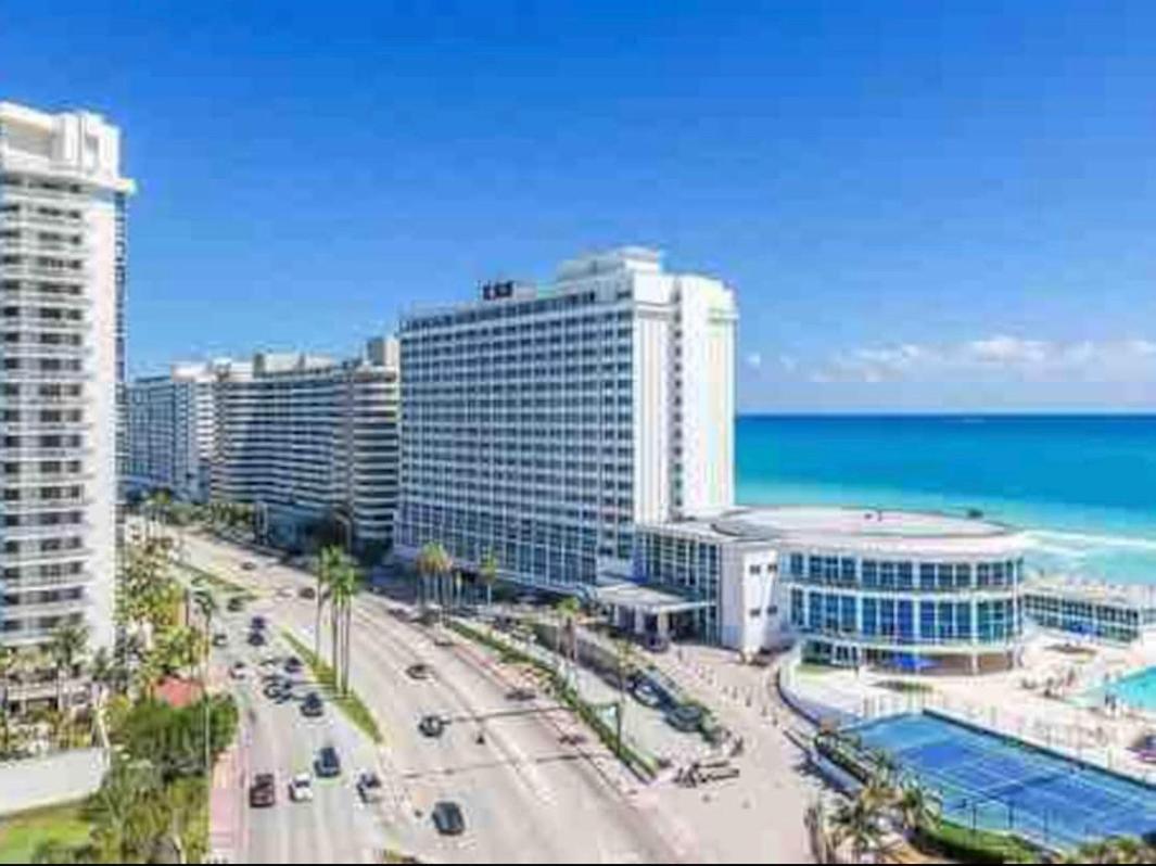 11Th - Seven Heaven Miami- Unforgettable Ocean Front- Free Parking Aparthotel Miami Beach Bagian luar foto